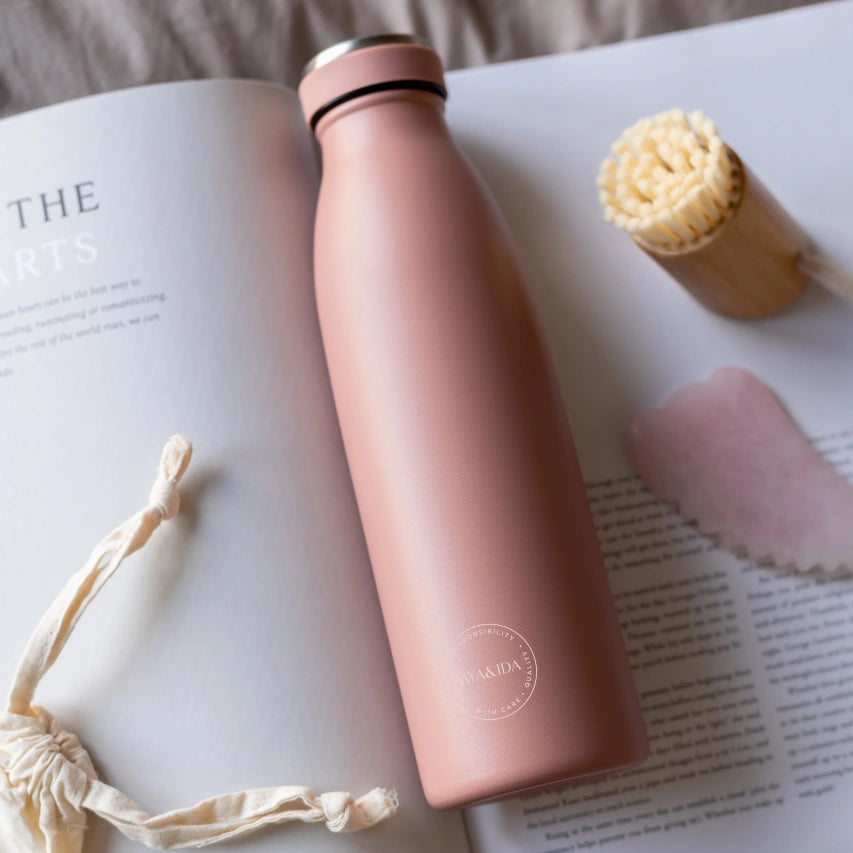 Aya og Ida 500 ml Drikkeflaske Ash rose, miljø
