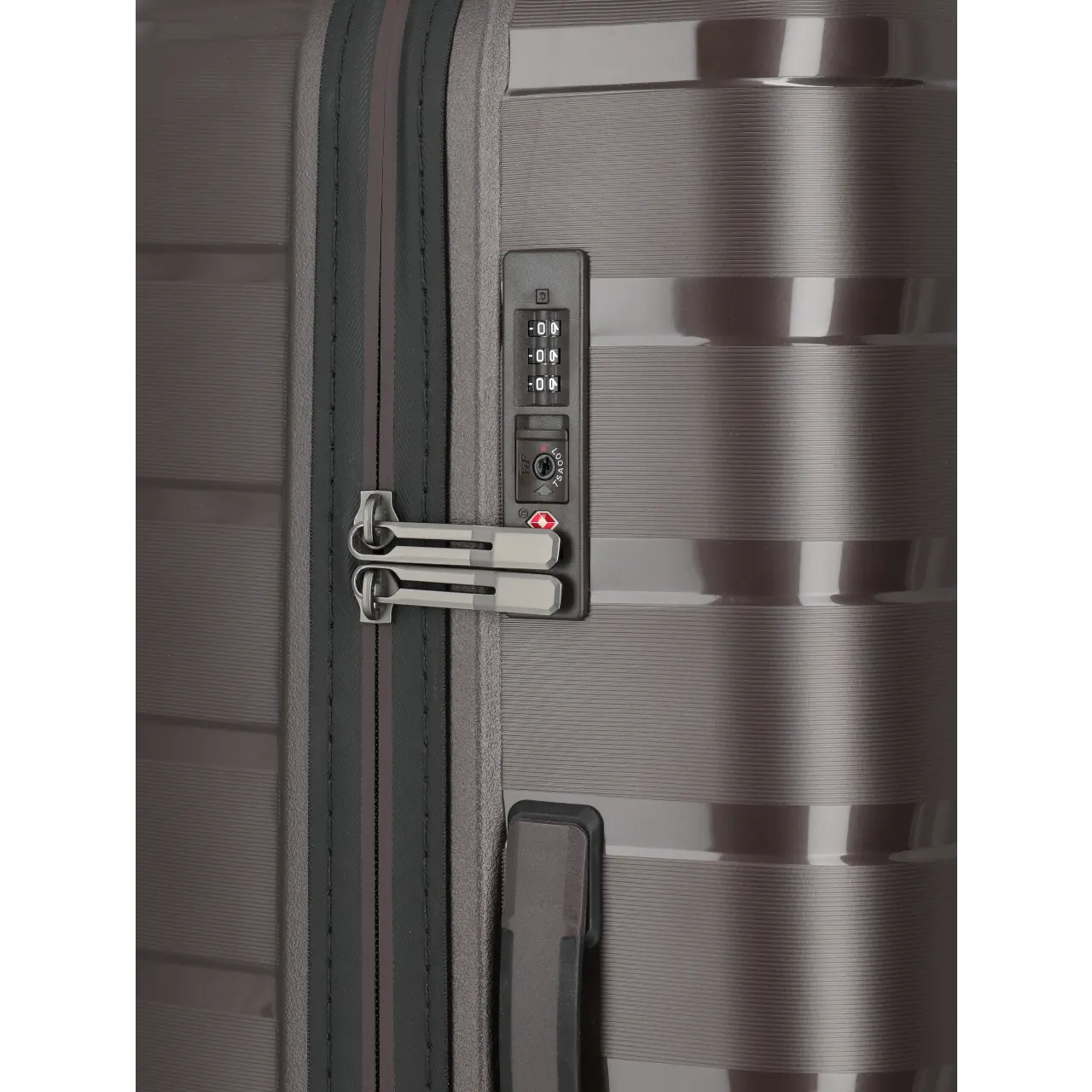 Travelite Airbase kabinekuffert coffee, lås