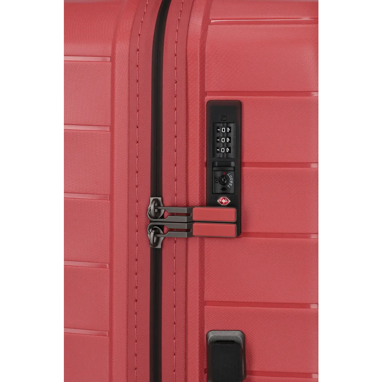 travelite Mooby stor rød kuffert, lås