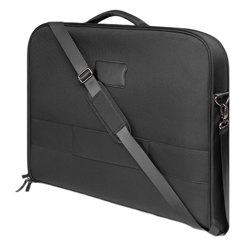 Epic Discovery Garment bag, skråt bagfra