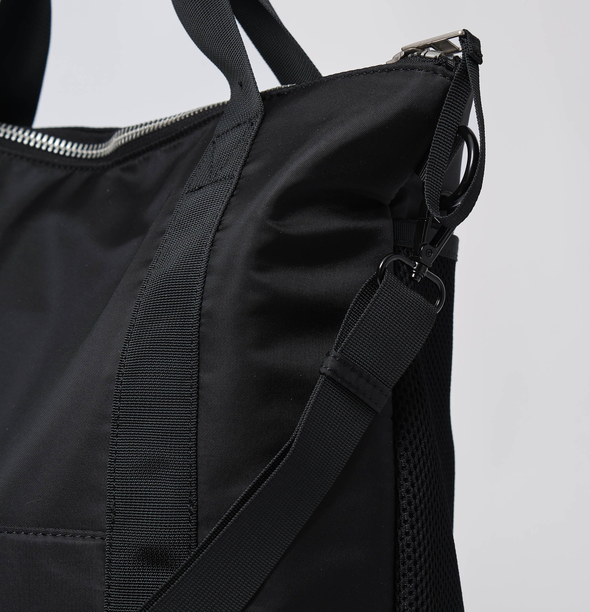 ay studios sort rejse tote, detalje