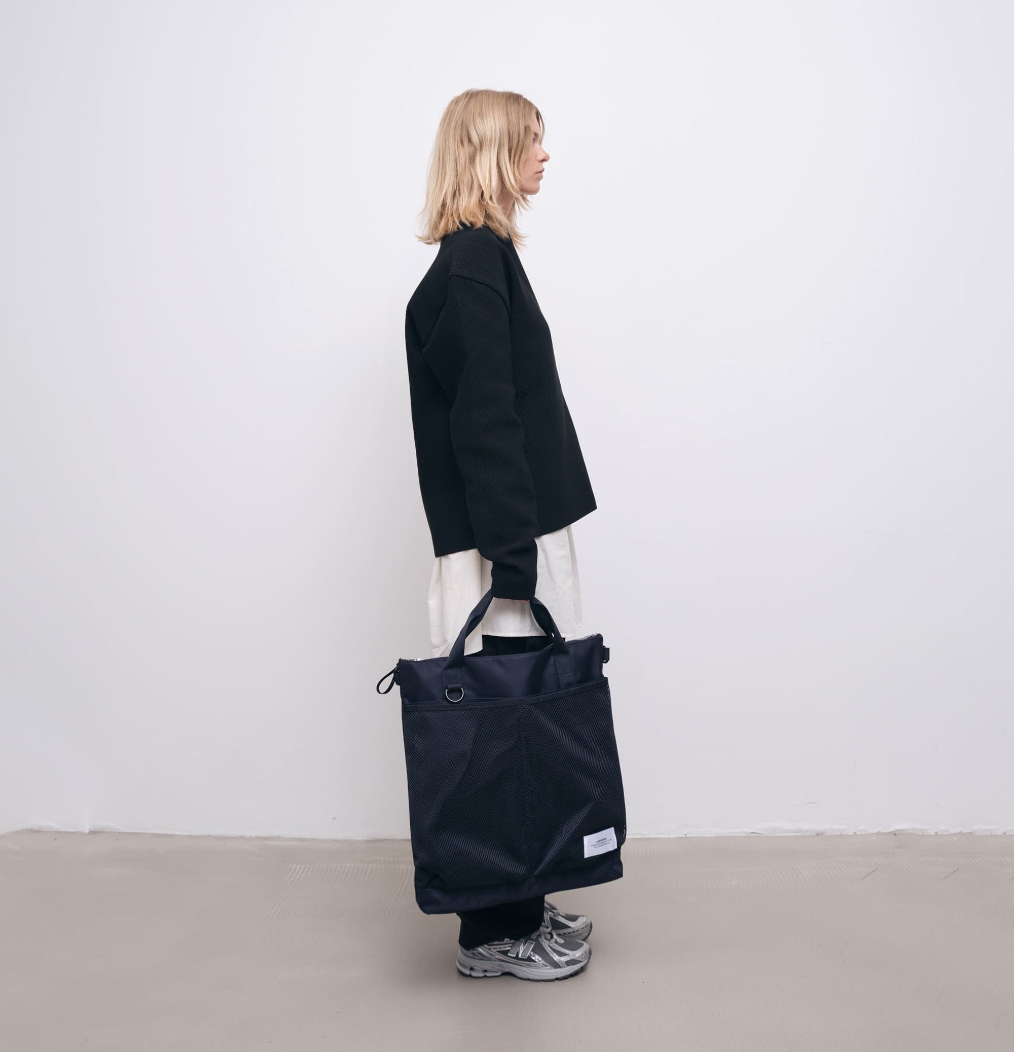 kvinde med Ay sort rejse tote