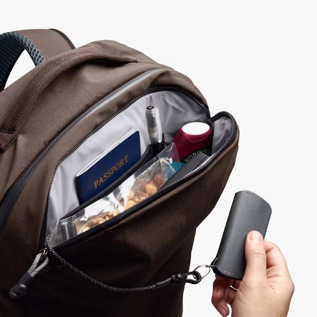 Bellroy Lite travel pack 30 liter - River Rock/Brun