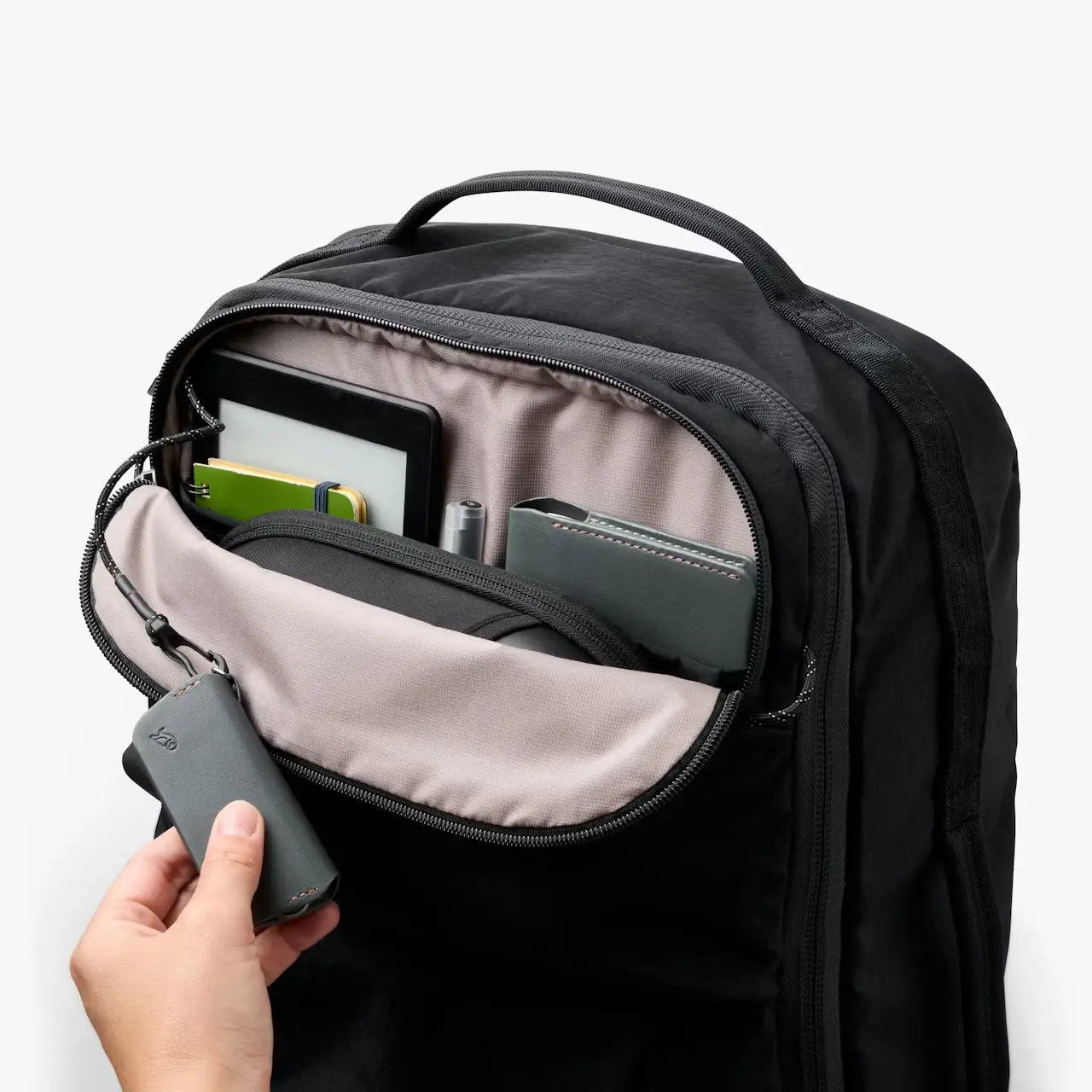 Bellroy Lite CarryOn Sort, frontlomme