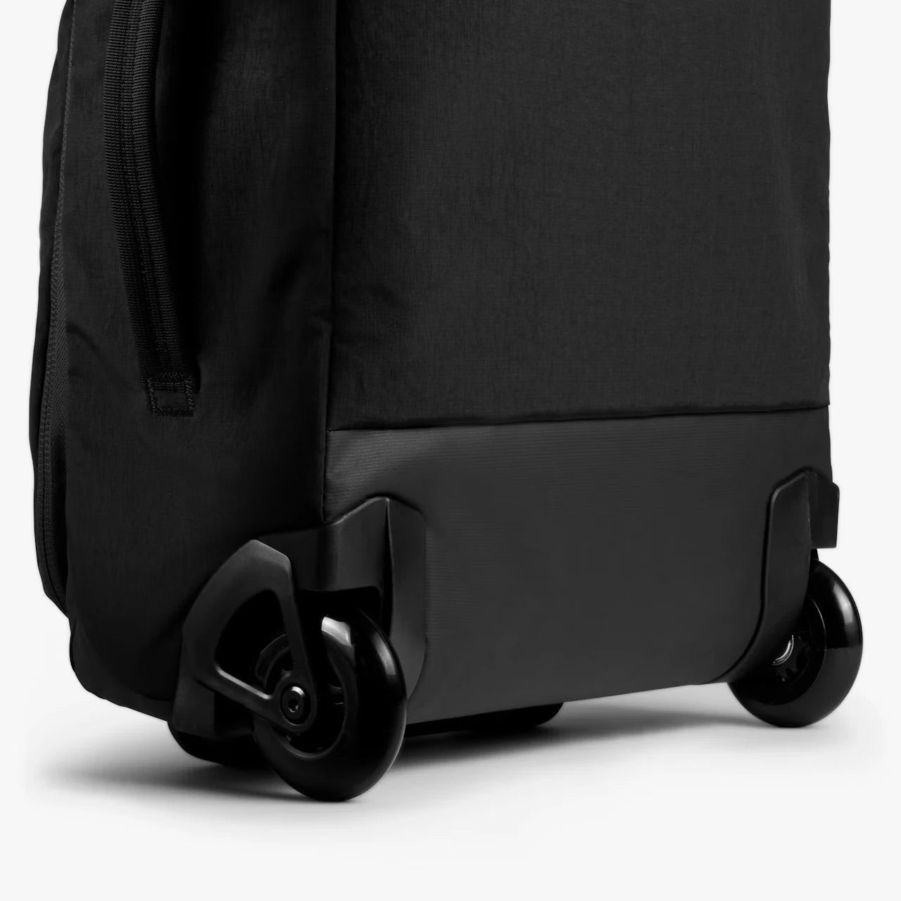Bellroy Lite CarryOn Sort, hjul og forstærket bund