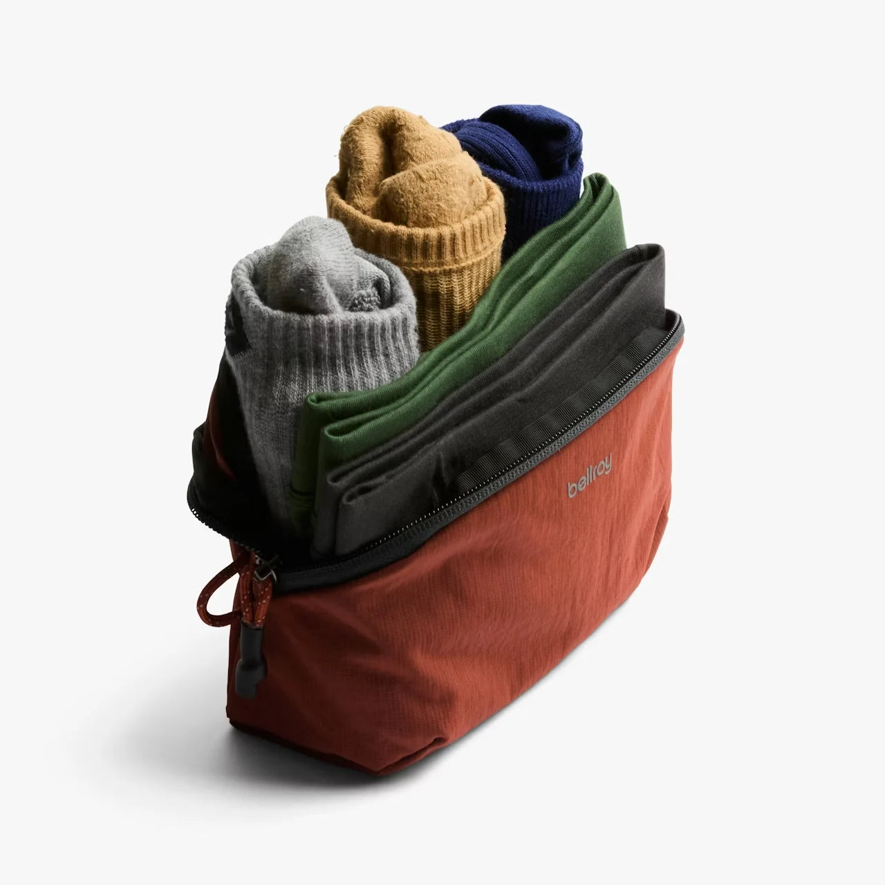 Bellroy Packing Pouch 2 liter Clay, med indhold