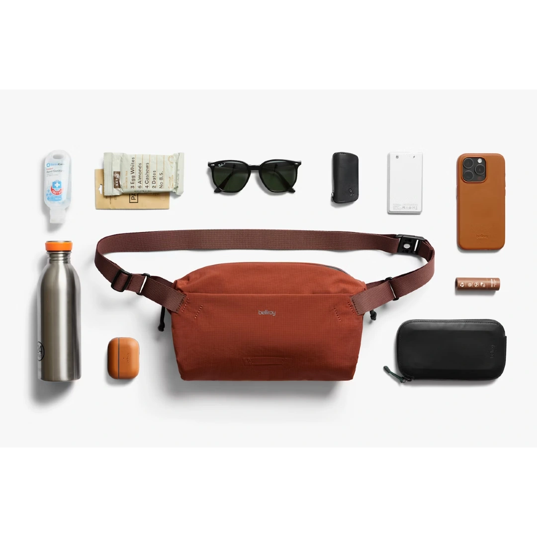 Bellroy lite sling clay, med indhold