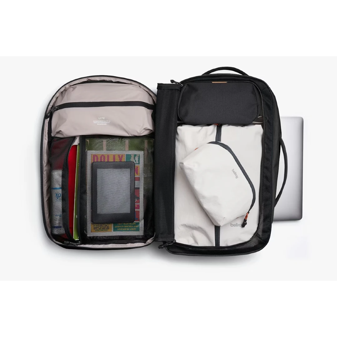 bellroy travel pack 30 liter sort, åben