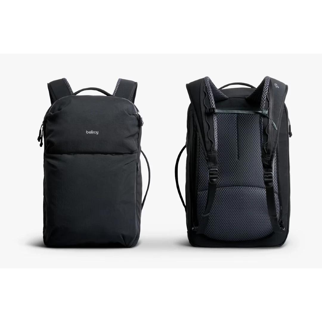 bellroy travel pack 30 liter sort, forfra og bagfra