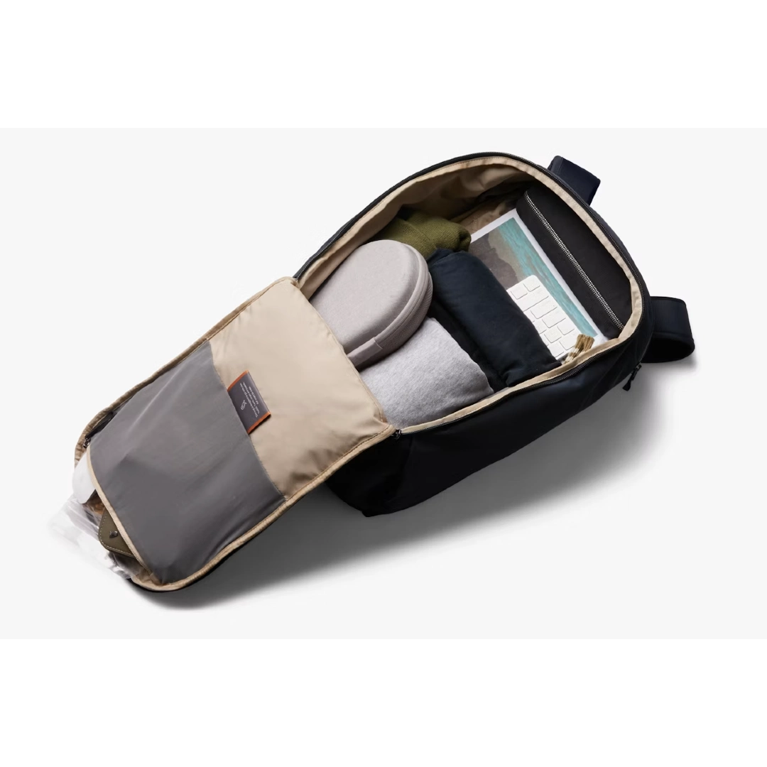 Bellroy transit workpack 20 liter, mørkeblå nightsky, åben