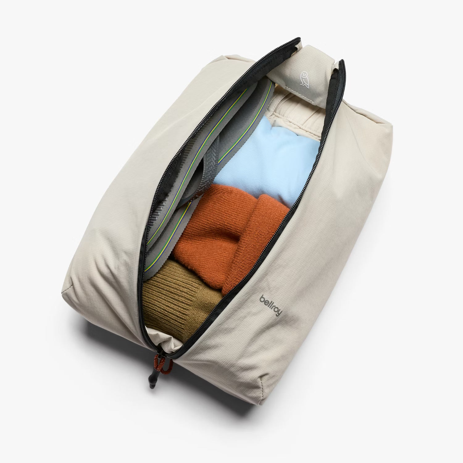 Bellroy packing caddy 8l ash med tøj