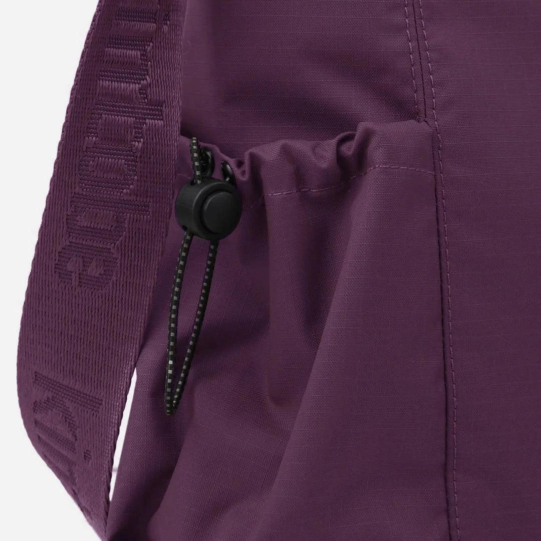 kintobe-milo-deep aubergine , detalje