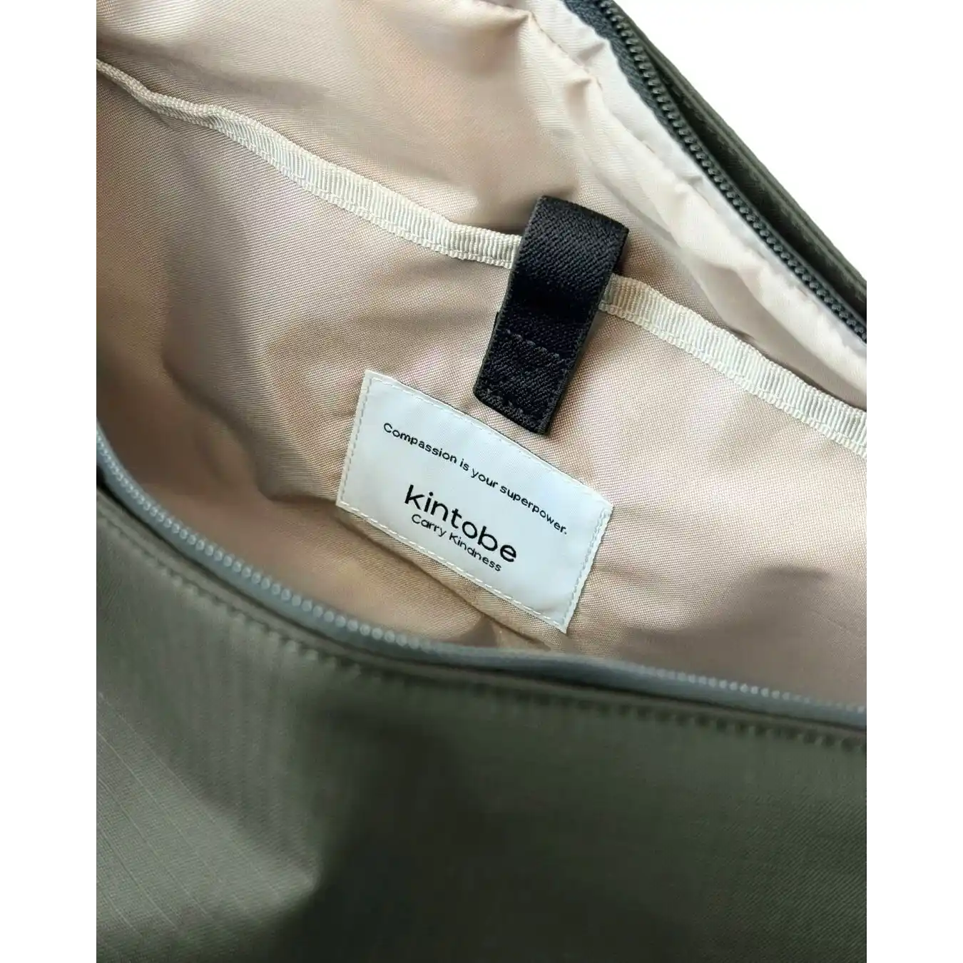 Kintobe Milo Zen Green taske, åben