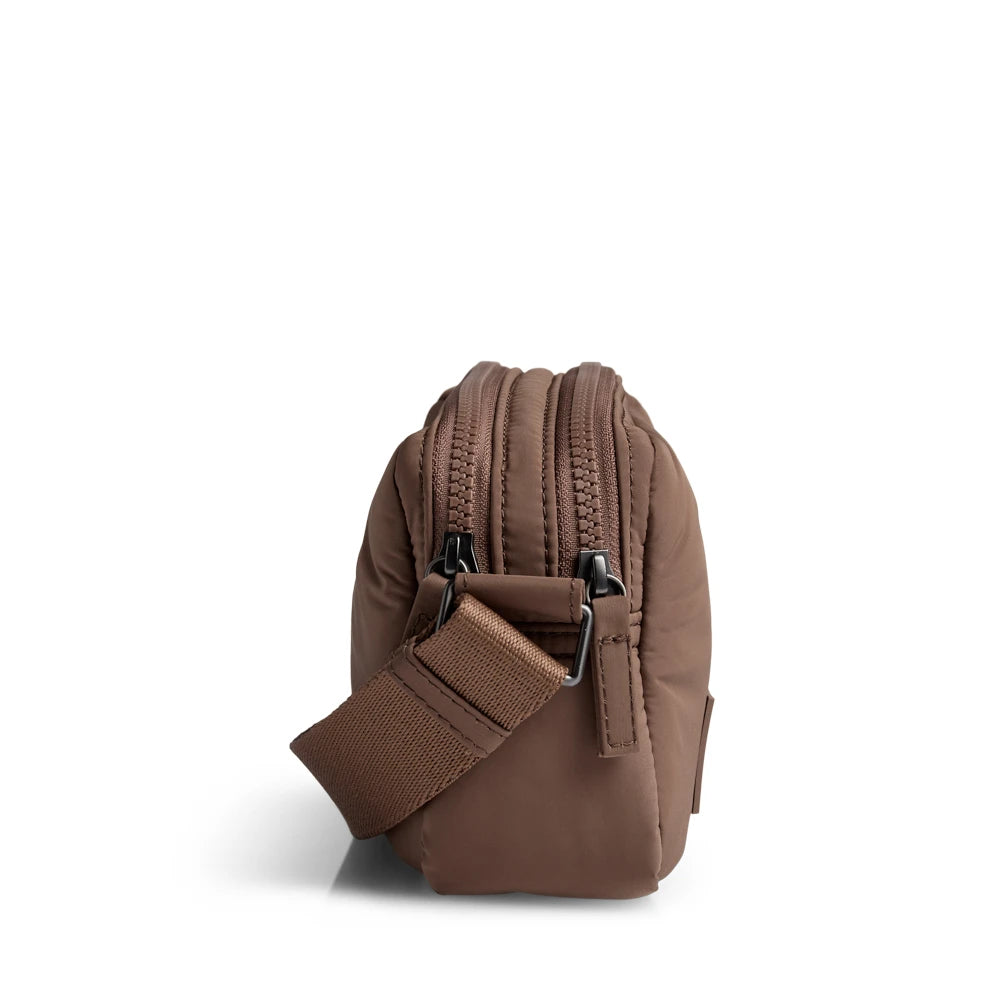 markberg less terracotta taske, fra siden