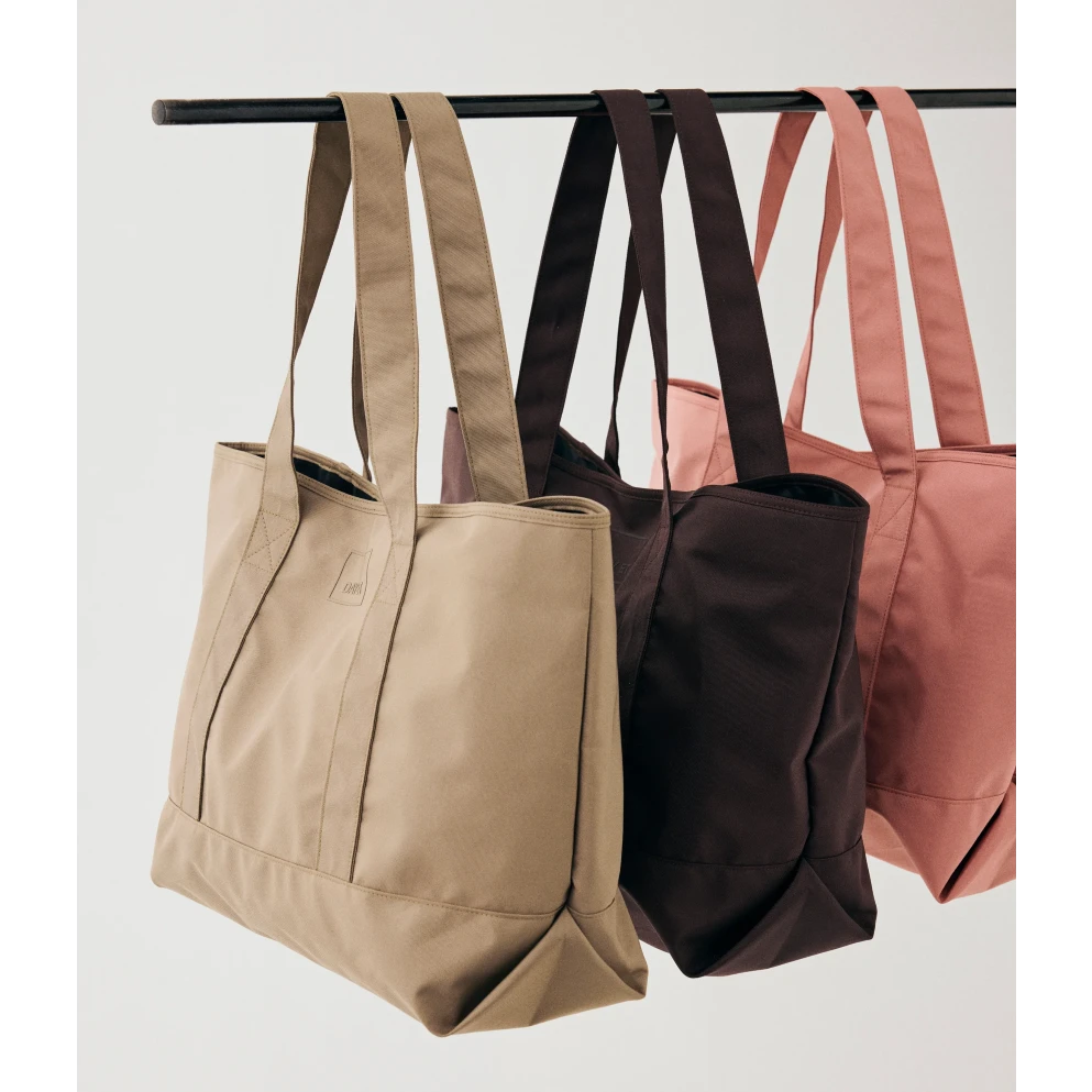 day mono tote bags