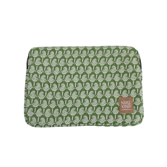 narikind upcycled computersleeve -grøn