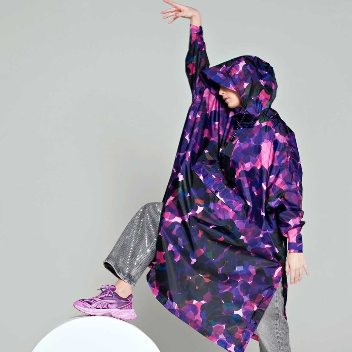 rainkiss regnponcho, city lights