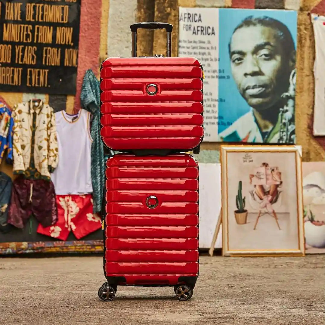 Delsey shado rød kuffert i Afrika