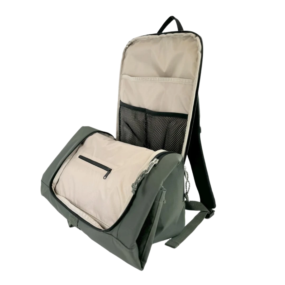 Kintobe rolltop rygsæk Rio Zen Green. åbnet bagfra