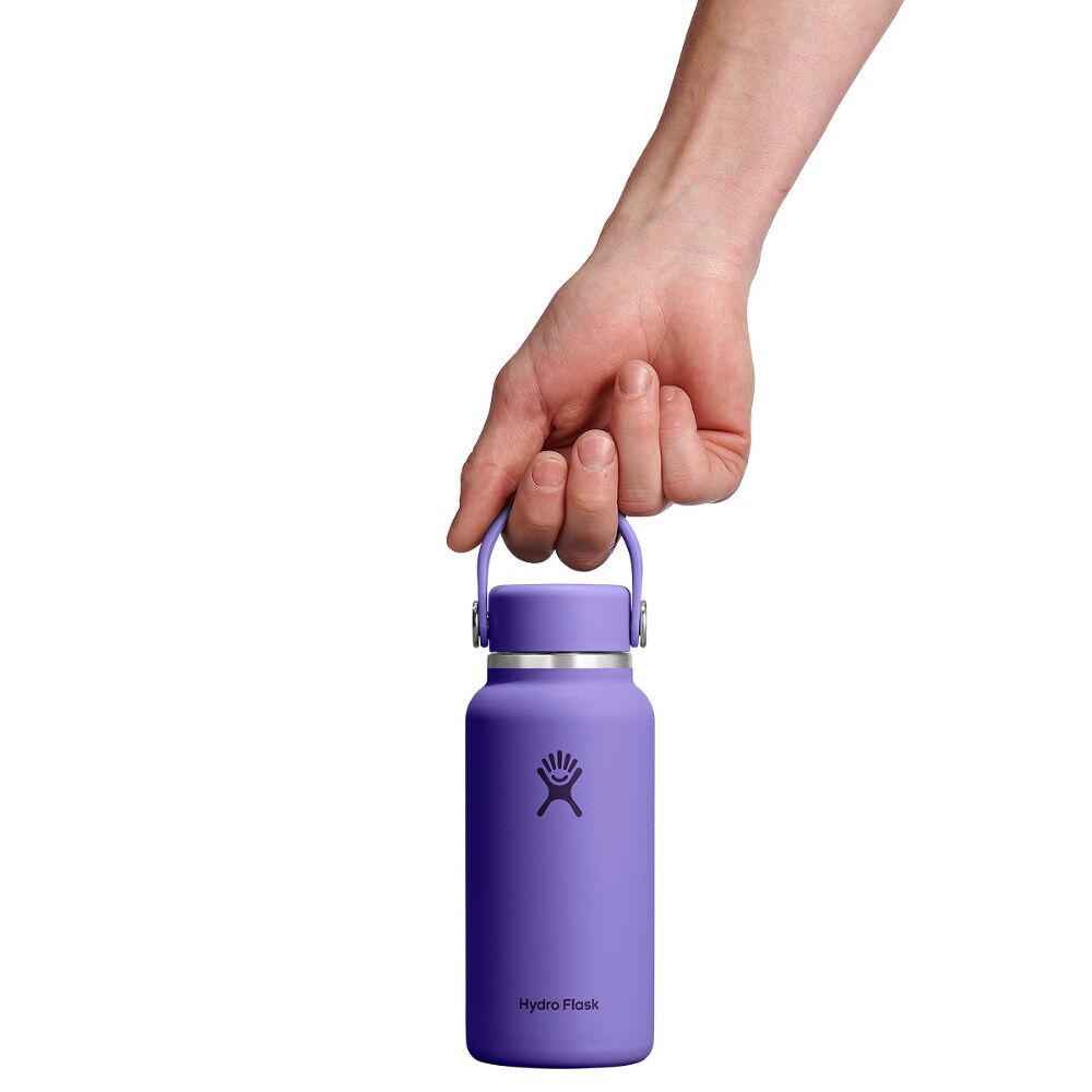 Hydro Flask micro hydro 300 ml termoflaske , lilla, i hånden