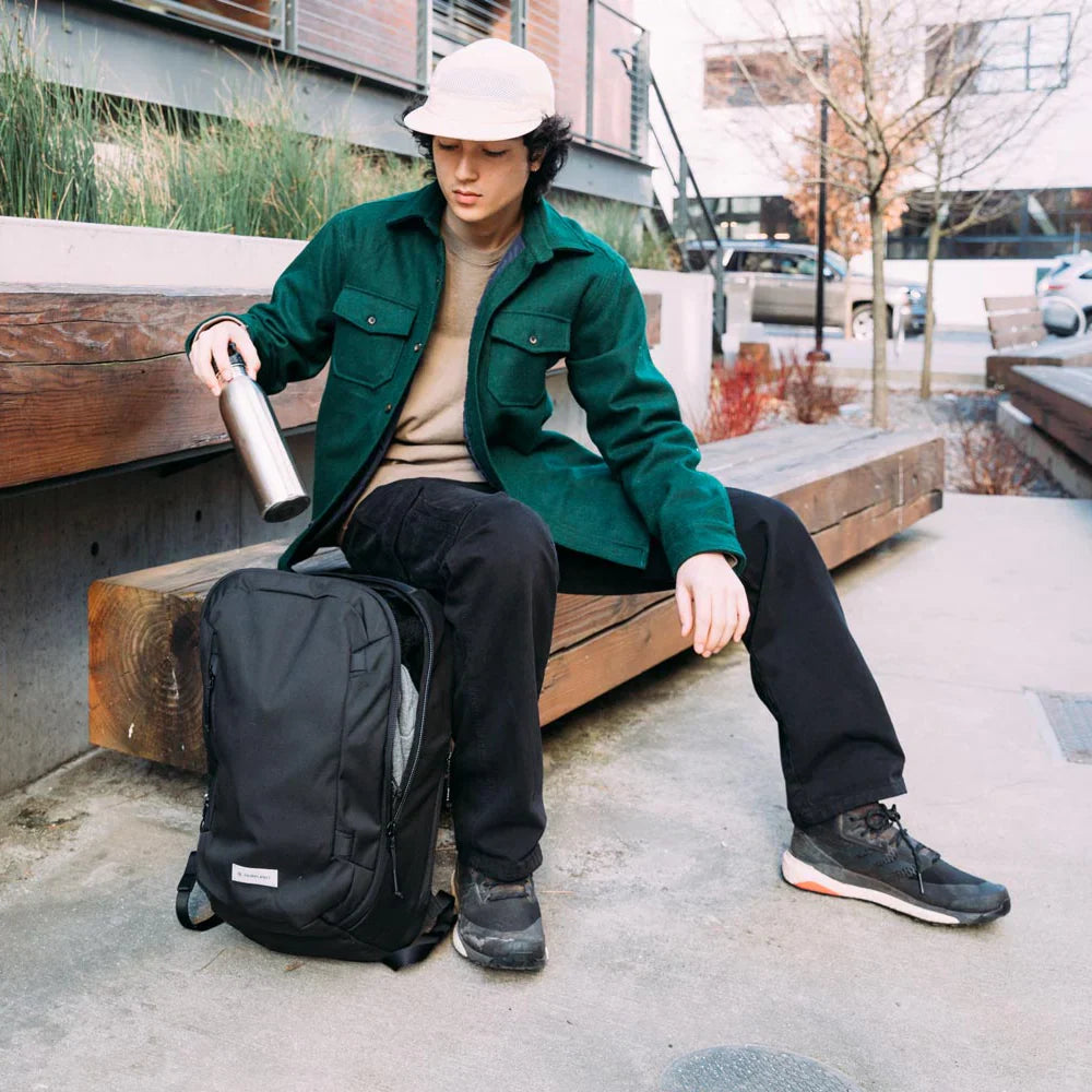 One bag travel