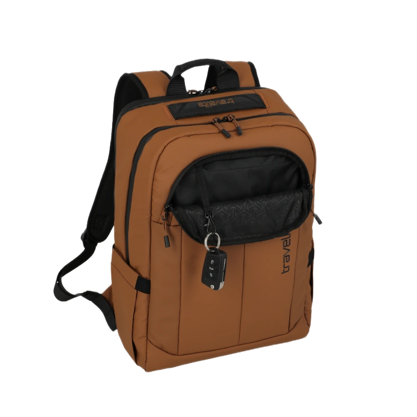 travelite Briize rygsæk i farven curry , frontlomme med keystrap