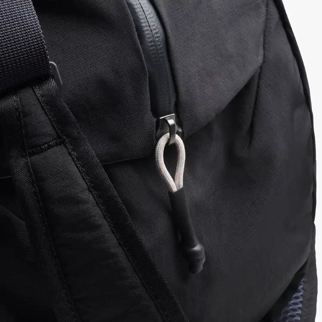Bellroy Lite Duffel 40 liter, Sort, detalje