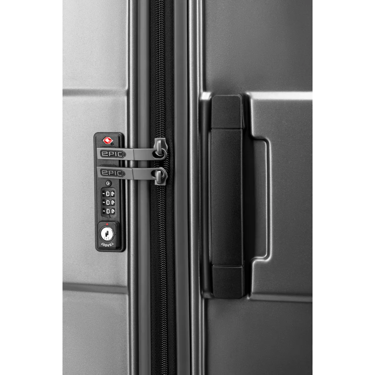 Epic Crate Trunk M 72 cm - Stealth Grey, lås