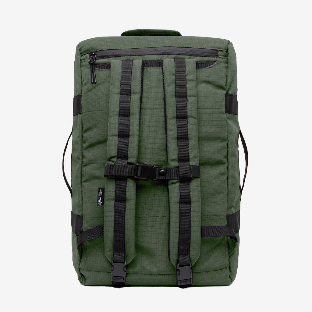 Grøn lefrik  Wanderer rygsæk med stroppe og brystrem