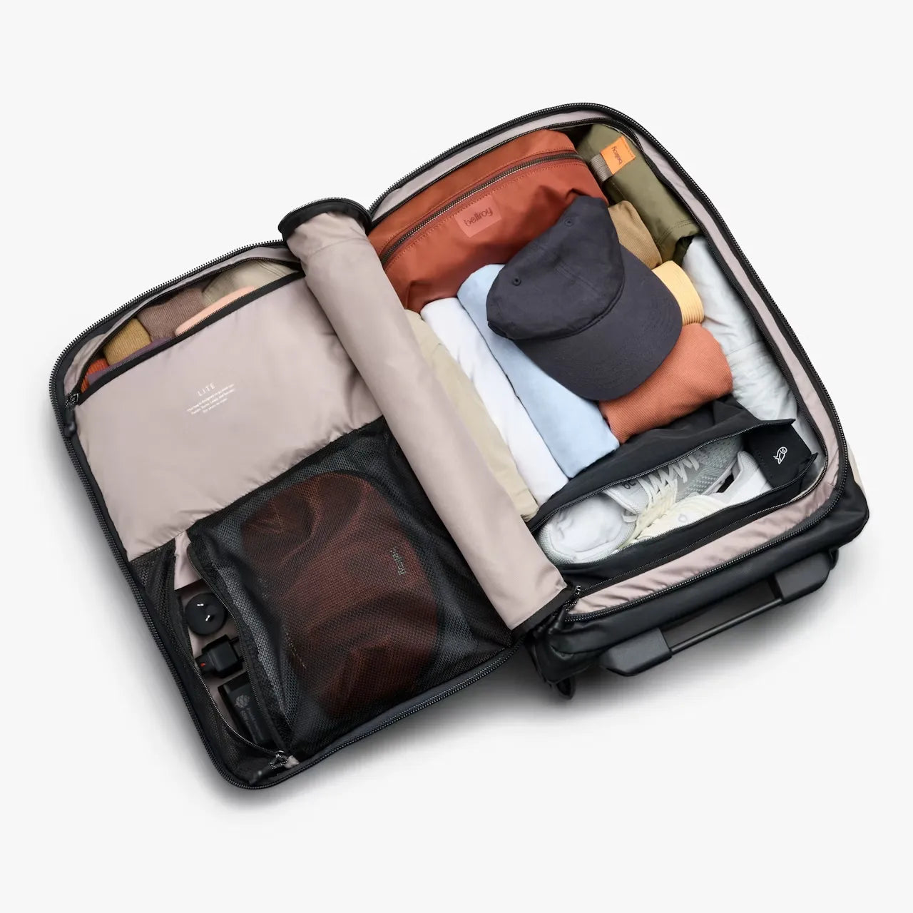 Bellroy Lite CarryOn Sort, indvendig