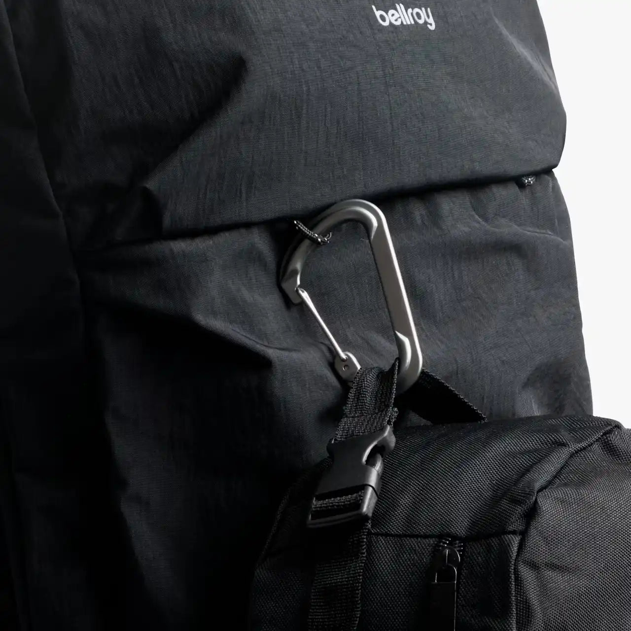 bellroy travel pack 30 liter sort,med anhæng