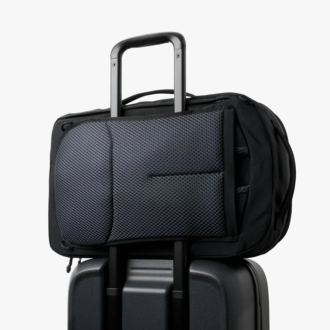 bellroy travel pack 30 liter sort med Bellroy carrry on hardcase