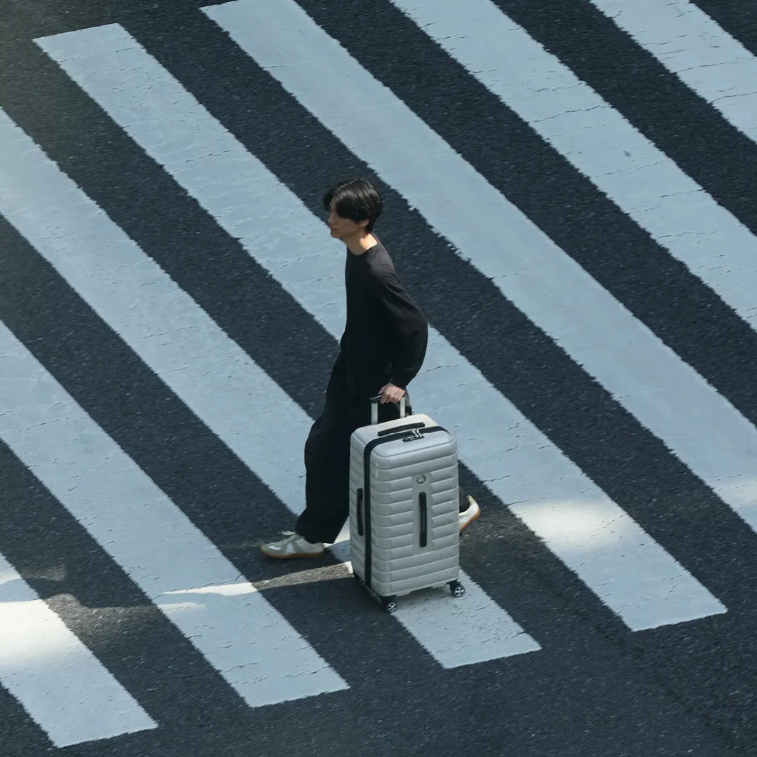 delsey shadow luksus trunk i japan 