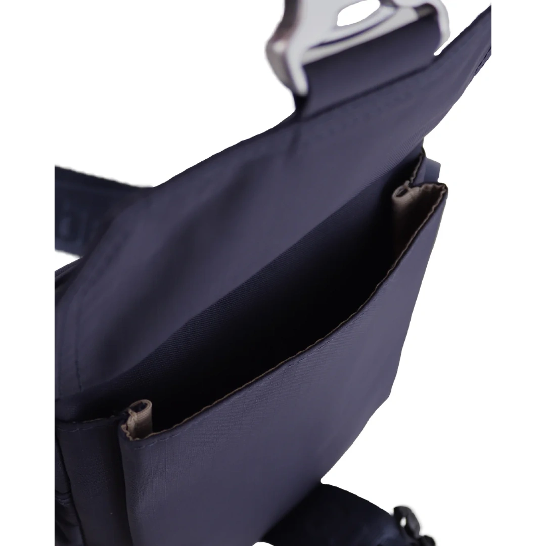Kintobe nico taske twilight blue, lomme