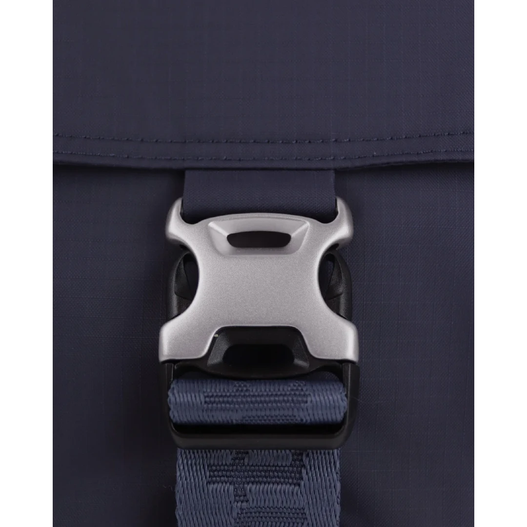 Kintobe nico taske twilight blue, spænde