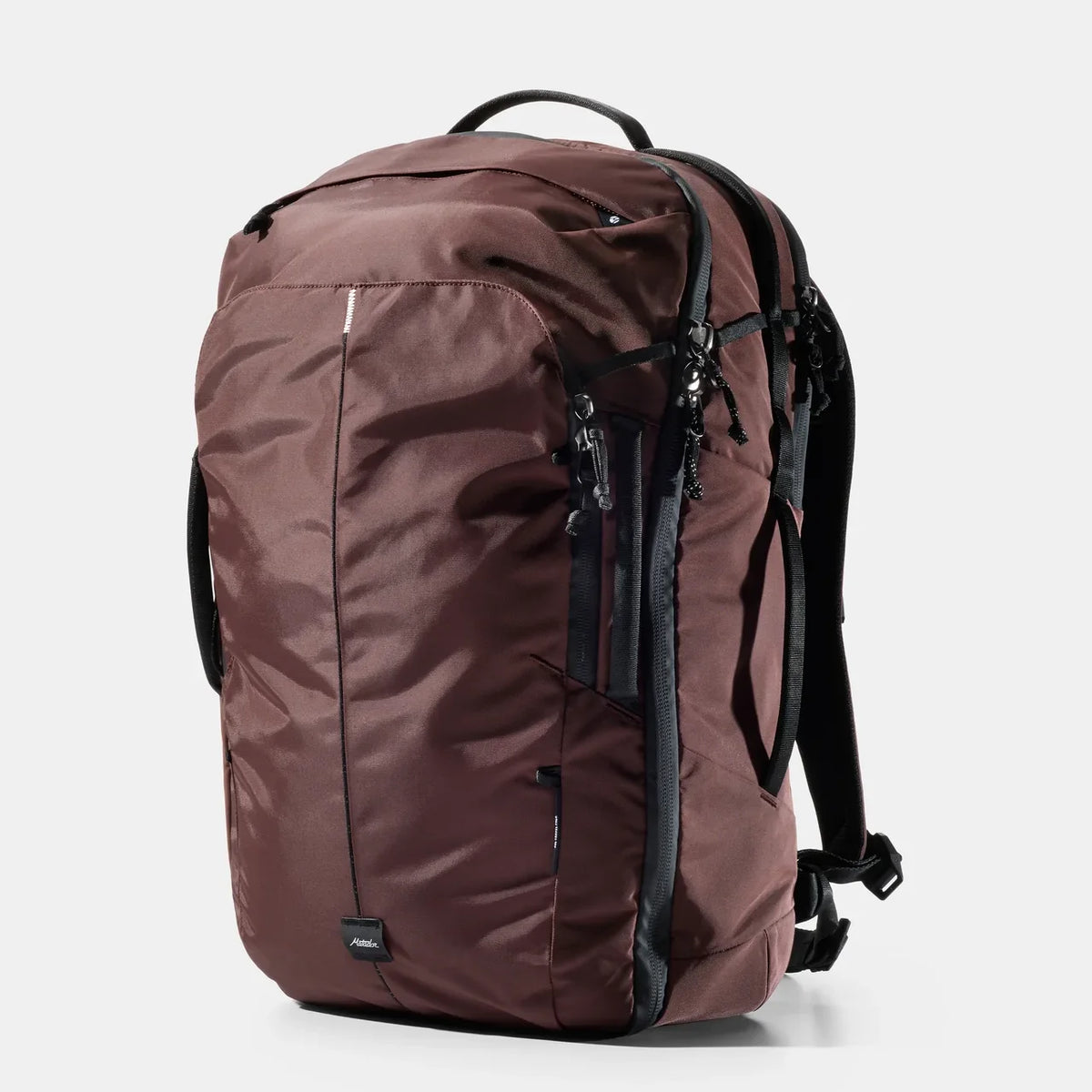 Matador 30L Carry-On Travel Pack, Garnet/Rødbrun - Forfra