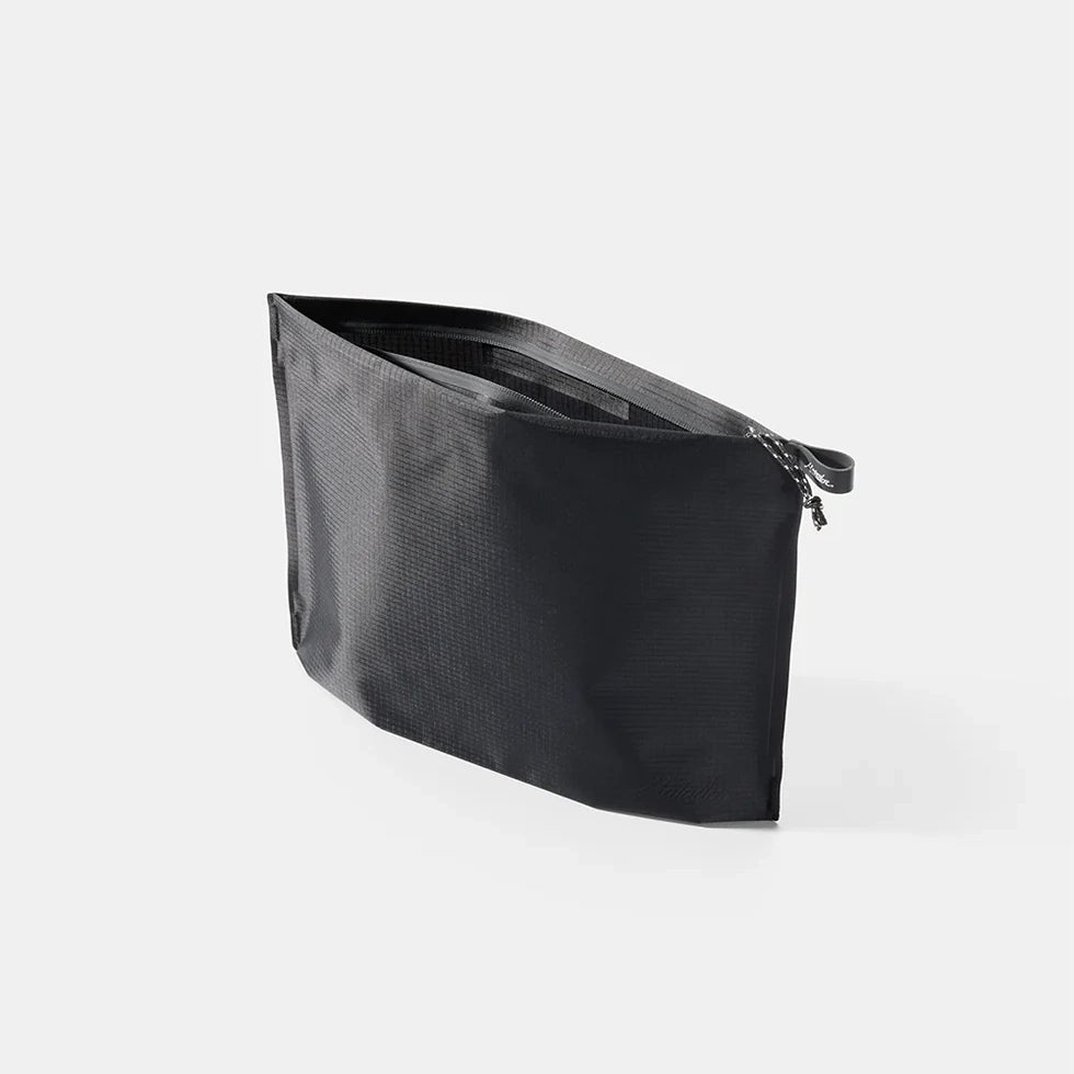 Matador Flat Zipper toilettaske, sort