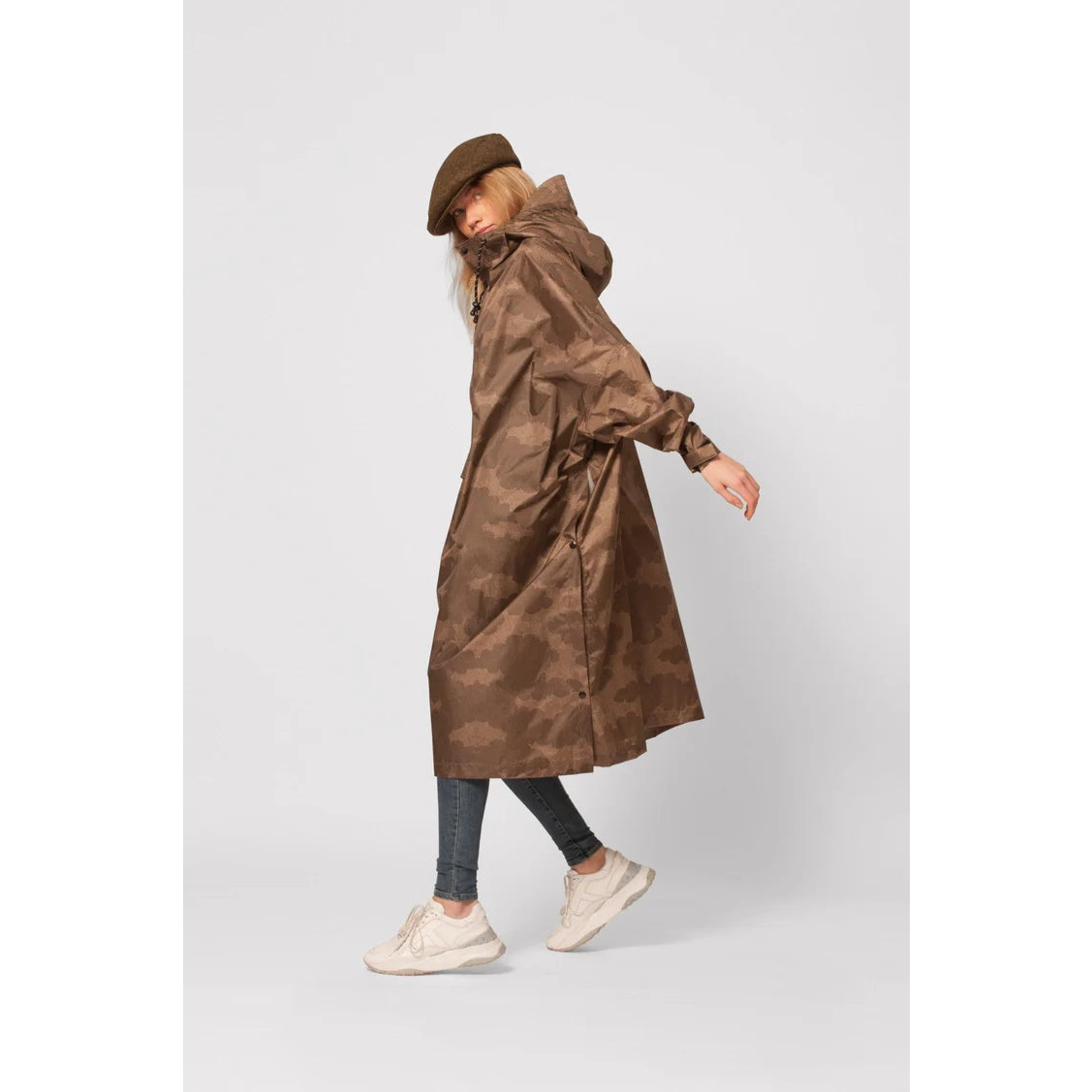 rinkiss regnponcho brown clouds, dame